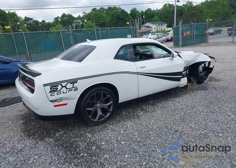 2018 Dodge Challenger Sxt from USA, damaged, VIN 2C3CDZAG2JH258703